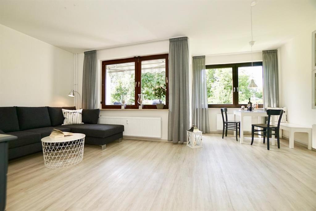 גלוקסבורג Ferienwohnung Gluecksmoment מראה חיצוני תמונה